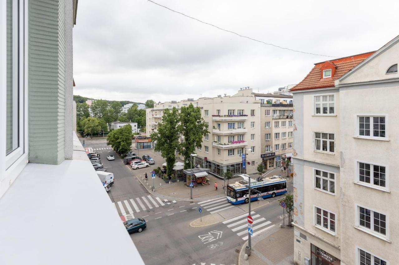 Blue Door Apartment, Swietojanska, Srodmiescie Гдиня Екстериор снимка
